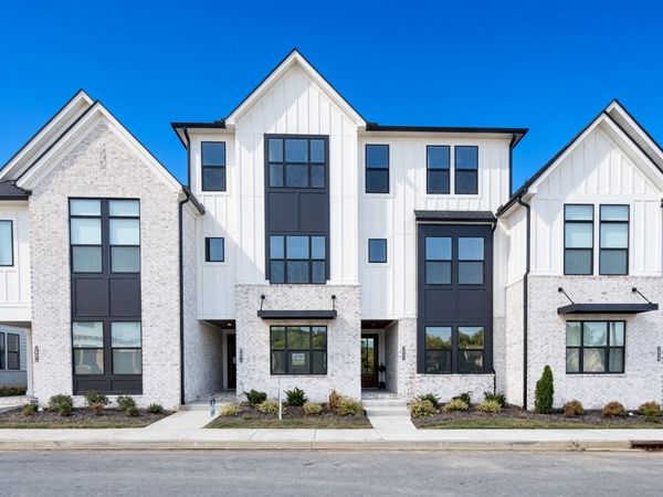 2088 Conductor Ln , Thompsons Station, TN 37179