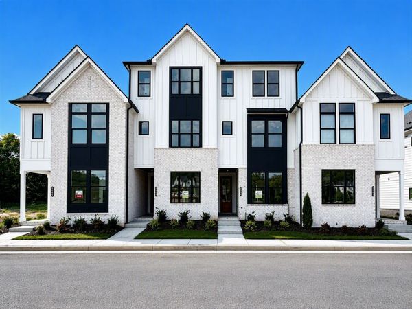 2104 Conductor Ln , Thompsons Station, TN 37179