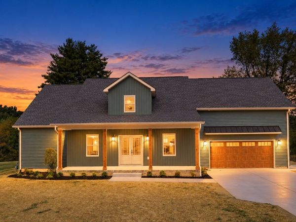 1192 Fisher Dr, Greenbrier, TN 37073