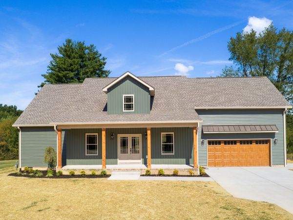 1192 Fisher Dr, Greenbrier, TN 37073