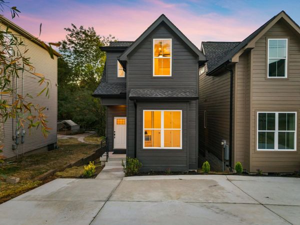 320A Flora Maxwell Rd , Nashville, TN 37211
