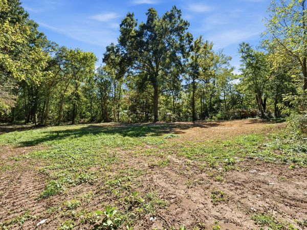 810 Fisher Ave , Smithville, TN 37166