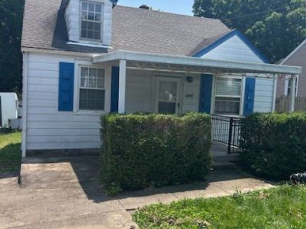 2132 Rosemary Ln, Nashville, TN 37210