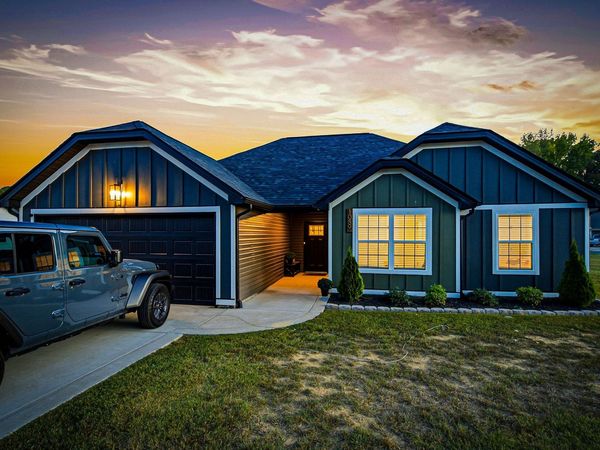 1089 Shaylee Dr , Springfield, TN 37172