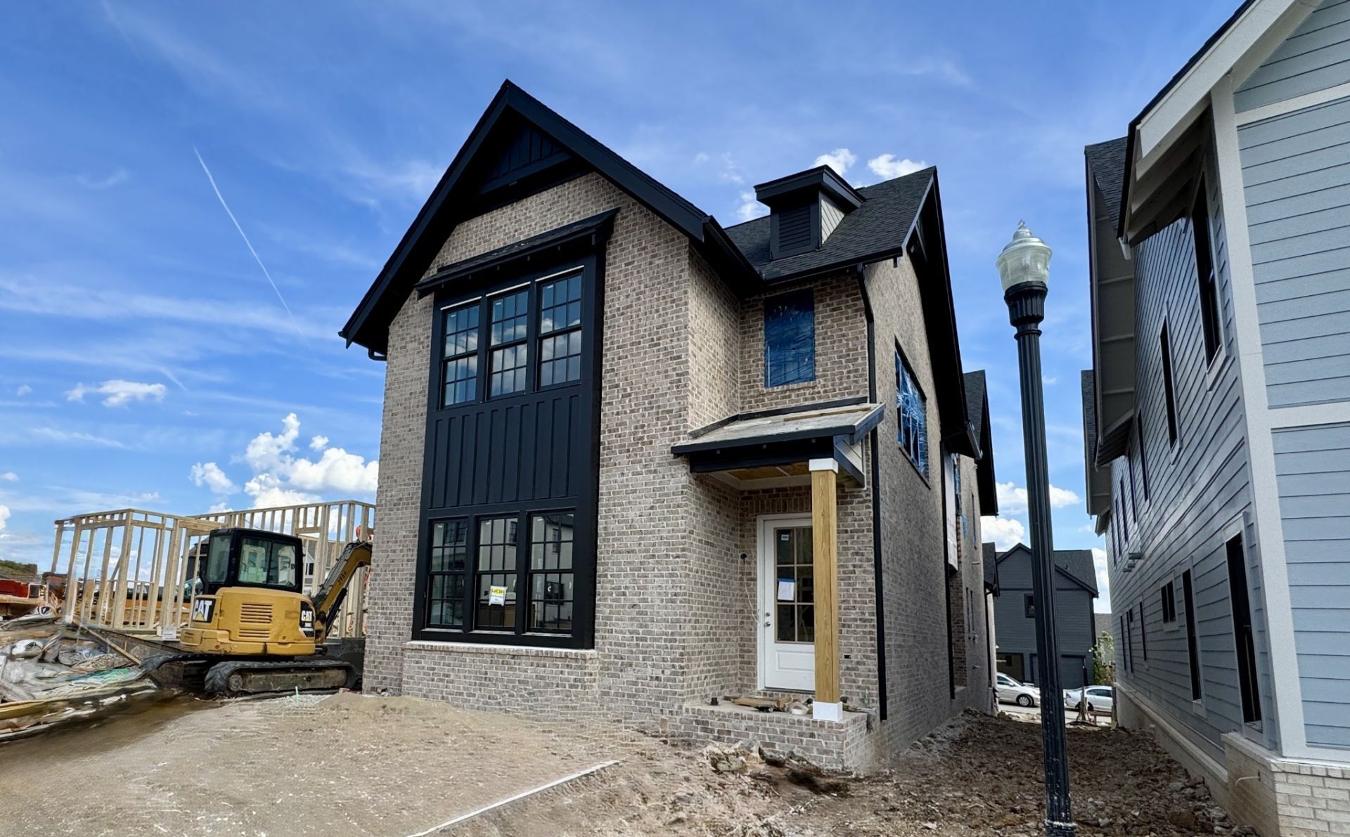 821 Saint Clair Avenue, Thompsons Station, TN 37179 Main Photo