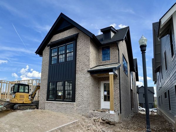 821 Saint Clair Avenue, Thompsons Station, TN 37179