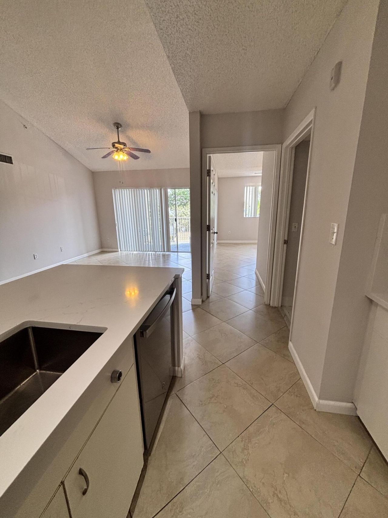 2640 S University Drive, Unit 305, Davie, FL 33328 Photo