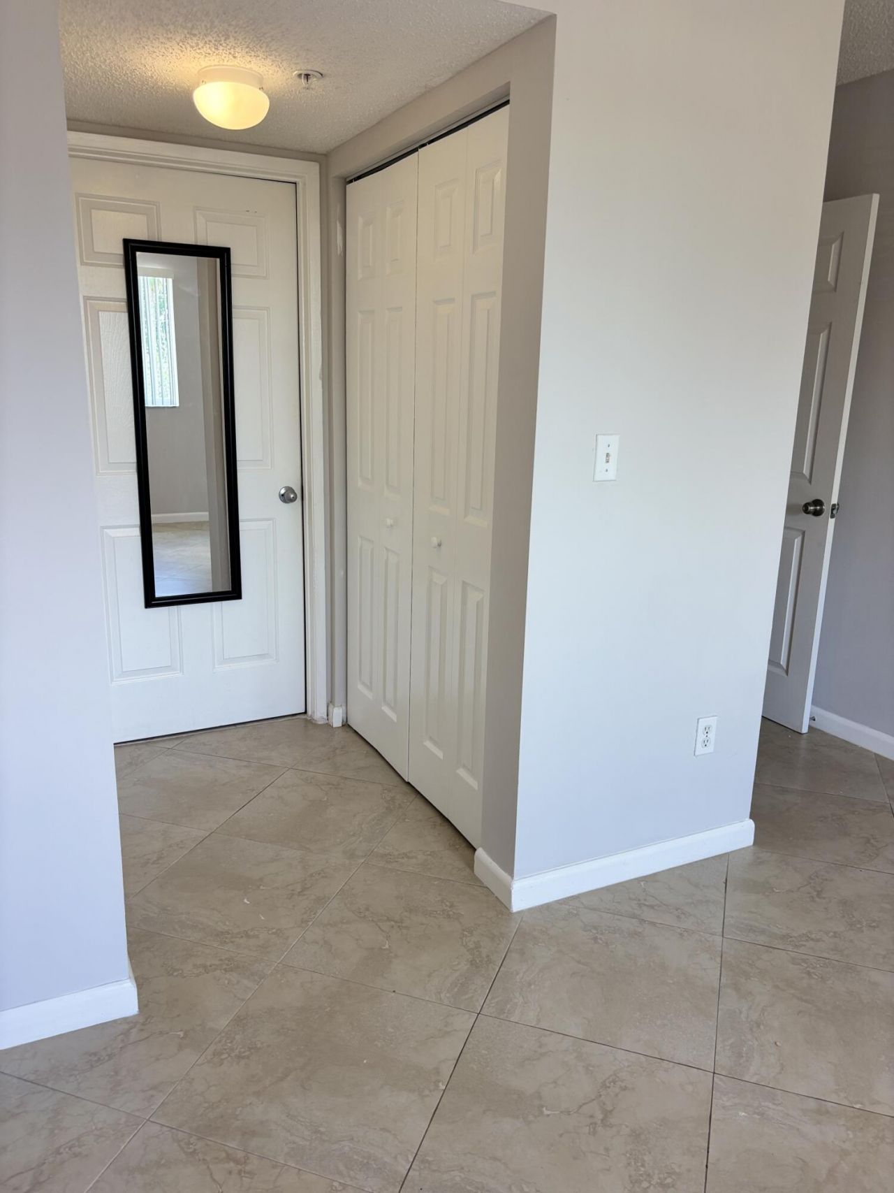 2640 S University Drive, Unit 305, Davie, FL 33328 Photo