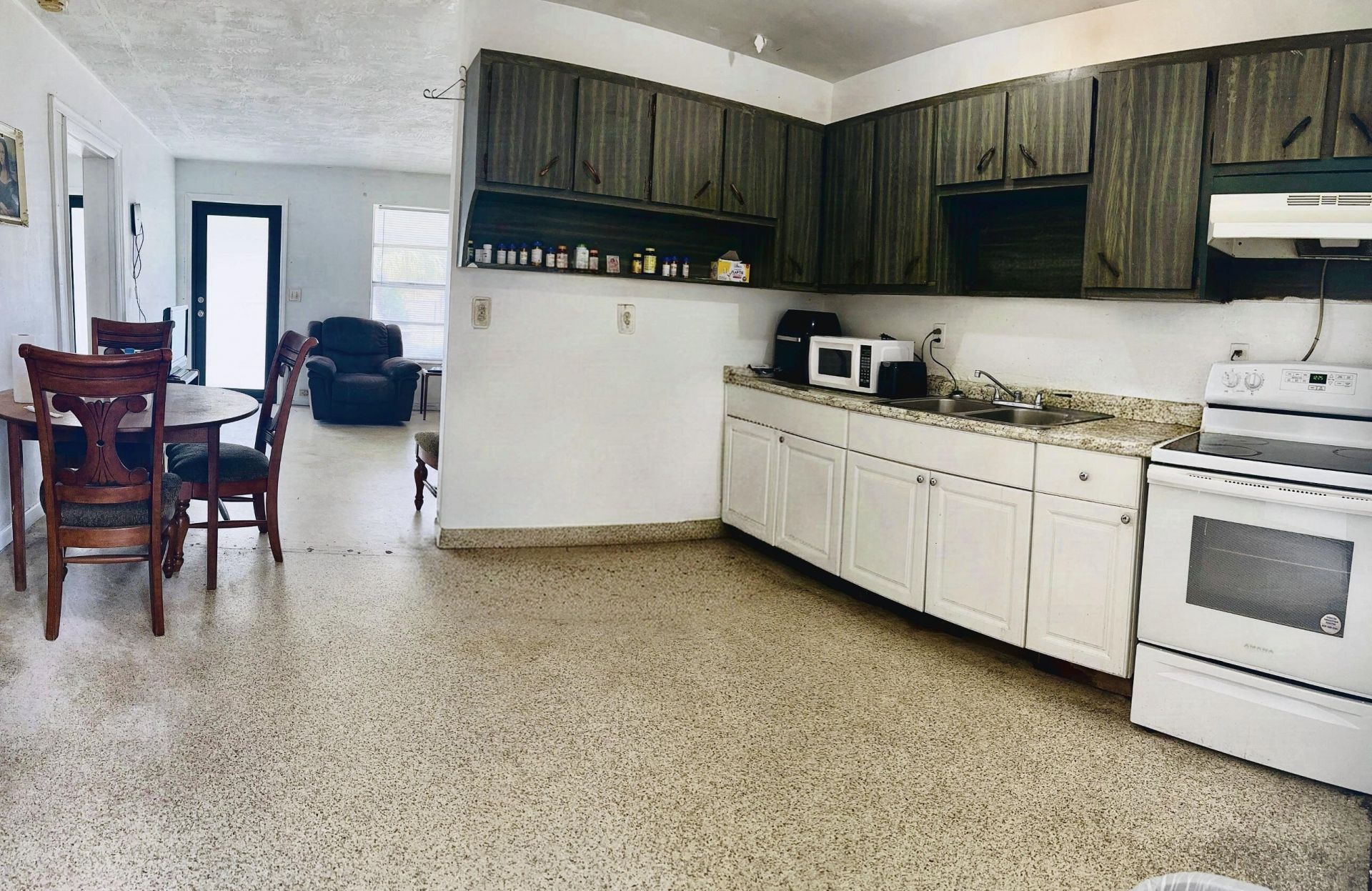 3116 Rj Hendley Avenue, Riviera Beach, FL 33404 Photo