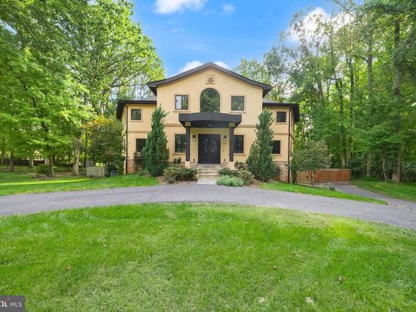 8419 OVERLOOK STREET, VIENNA, VA 22182