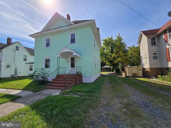 3 STANDARD AVENUE, CRISFIELD, MD 21817