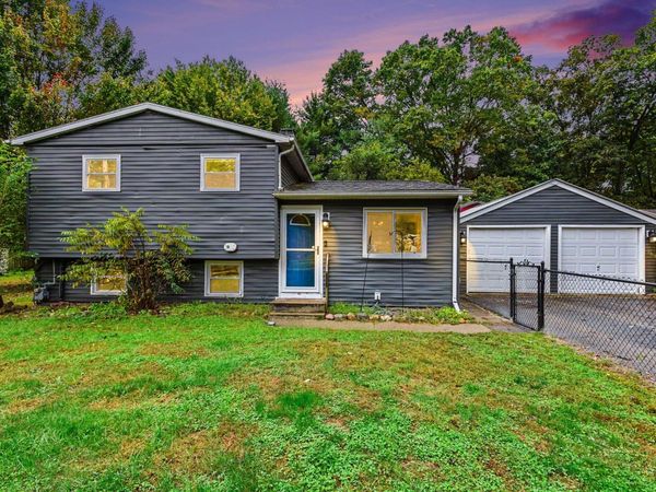 293 Oak Street, Battle Creek, MI 49037