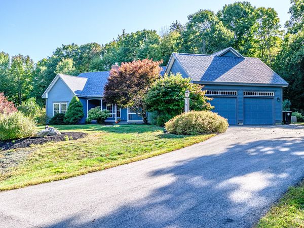 19 Country Creek, North Yarmouth, ME 04097