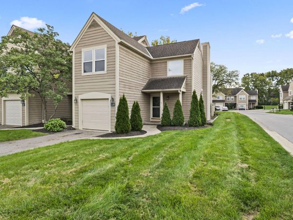 3334 Fishinger Mill Drive, Hilliard, OH 43026