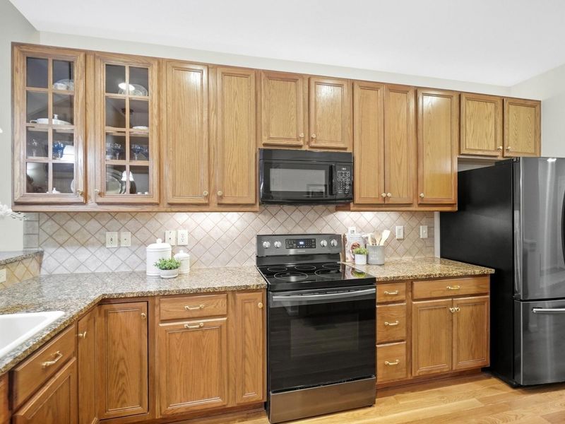 6392 Grassmere Drive, Westerville, OH 43082 Photo 10