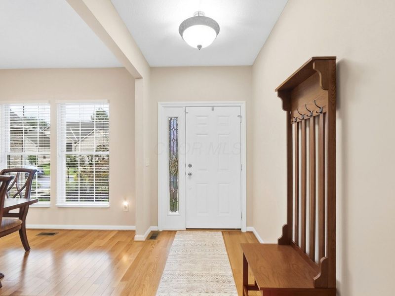 6392 Grassmere Drive, Westerville, OH 43082 Photo 3