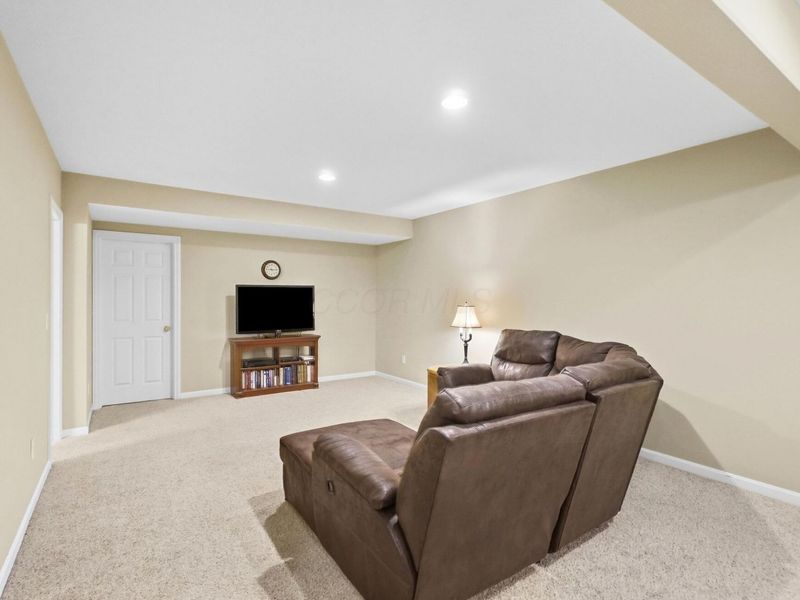 6392 Grassmere Drive, Westerville, OH 43082 Photo 37