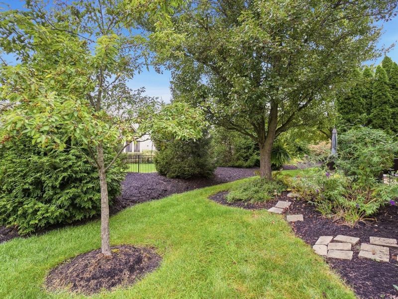 6392 Grassmere Drive, Westerville, OH 43082 Photo 45