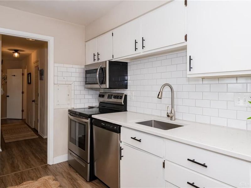 2230 S Patterson Boulevard, Unit 75, Dayton, OH 45409 Photo 17