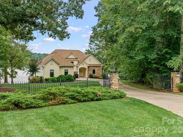 161 Abbotts Court , Lexington, NC 27292