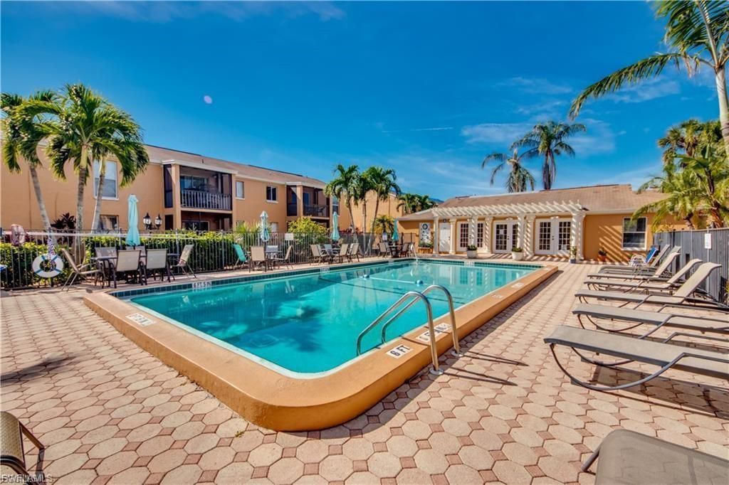 12630 Kenwood Ln , Unit B, Fort Myers, FL 33907 Photo