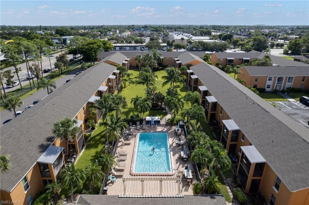 12630 Kenwood Ln , Unit B, Fort Myers, FL 33907 Photo