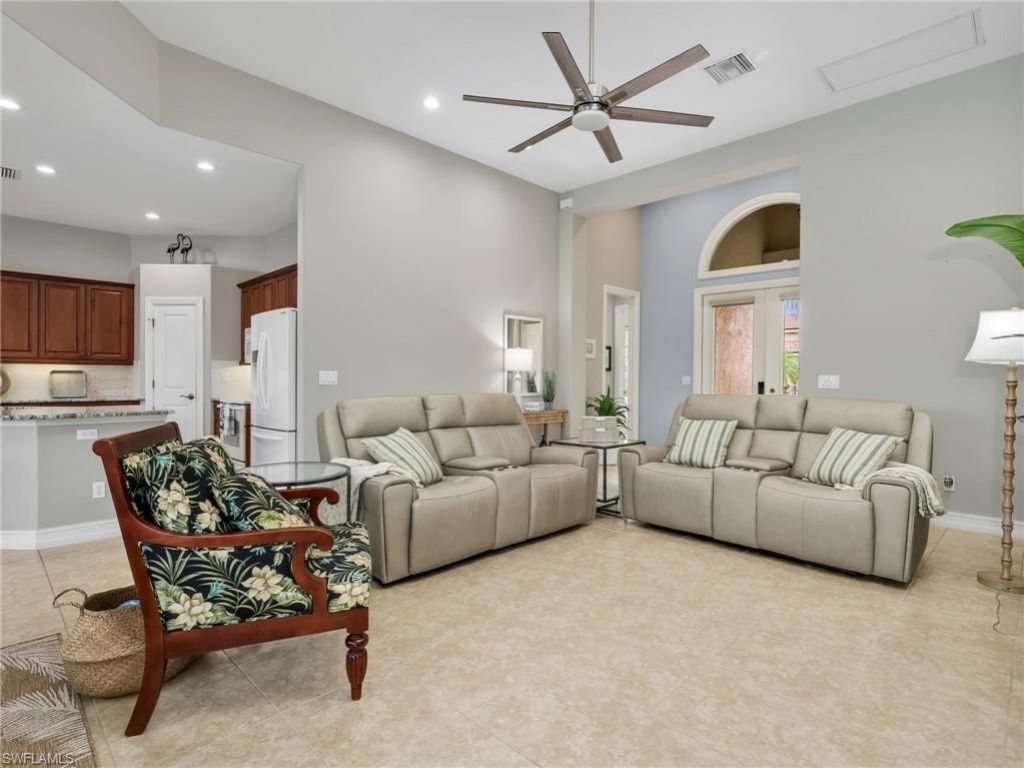 6097 Dogleg Dr , Naples, FL 34113 Photo