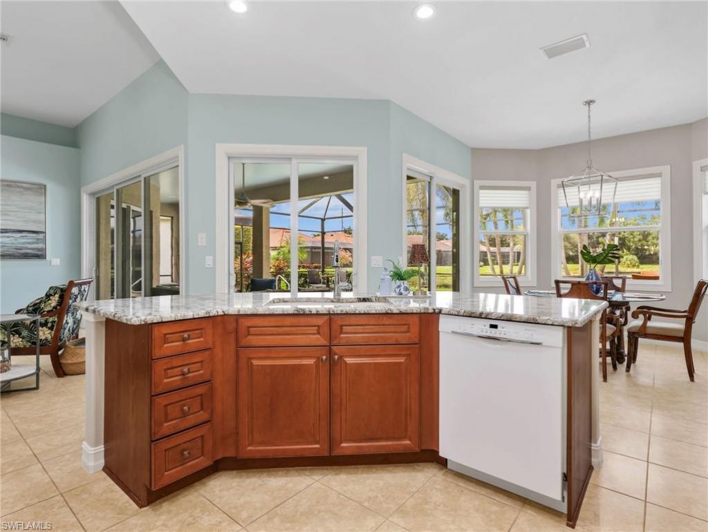 6097 Dogleg Dr , Naples, FL 34113 Photo