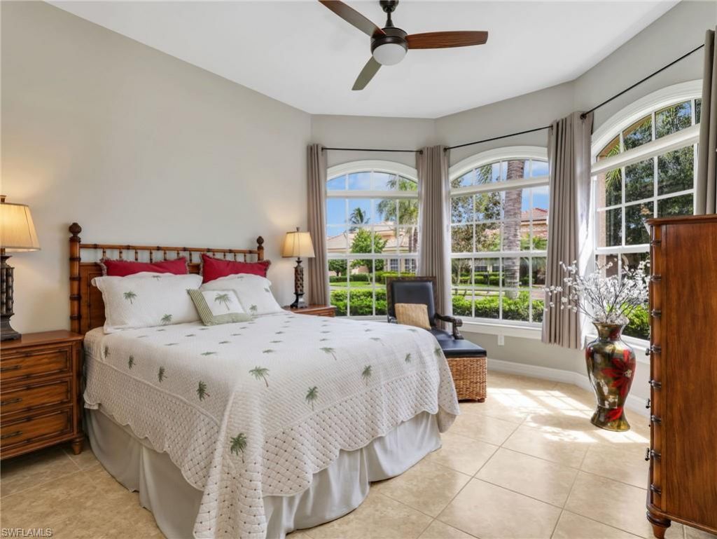 6097 Dogleg Dr , Naples, FL 34113 Photo