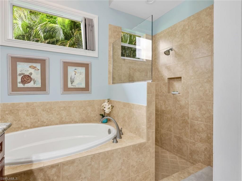6097 Dogleg Dr , Naples, FL 34113 Photo