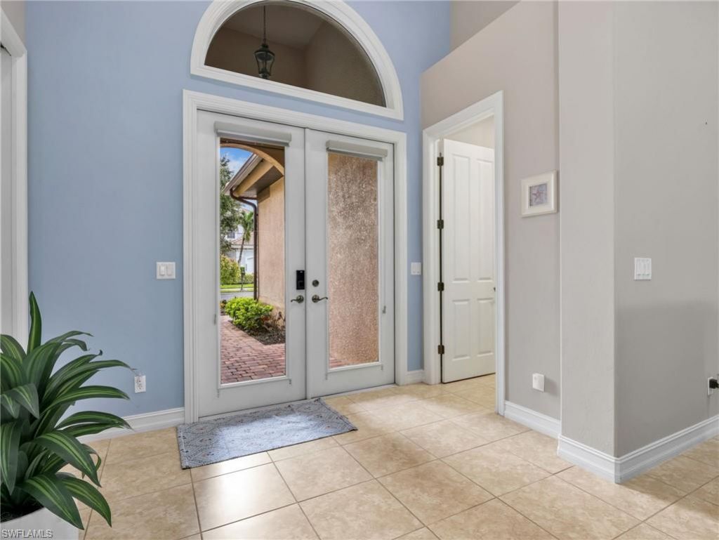 6097 Dogleg Dr , Naples, FL 34113 Photo