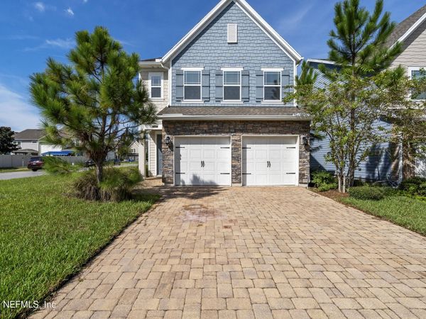 2682 FAWN POINT Drive, Jacksonville, FL 32225