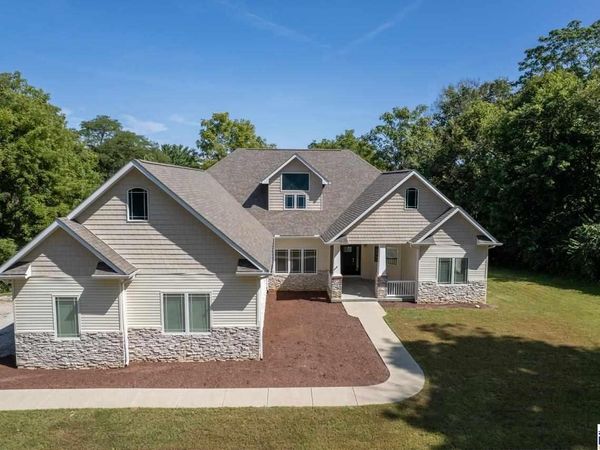 1408 S Paul Dresser Street, Terre Haute, IN 47803