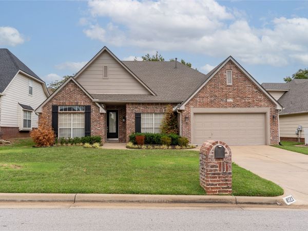 8523 E 82nd Street , Tulsa, OK 74133
