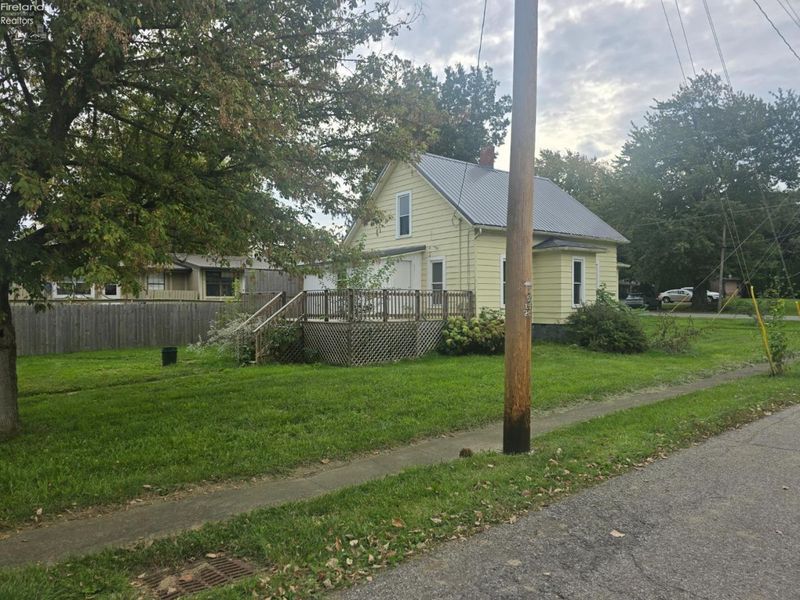 113 3rd Street, New London, OH 44851 Photo 4