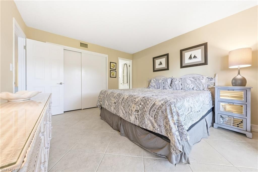 3150 Binnacle Dr , Unit 107, Naples, FL 34103 Photo