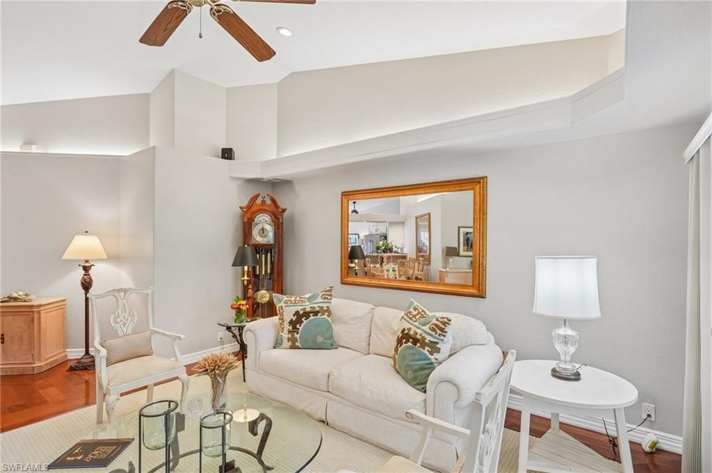 3755 Fieldstone Blvd, Unit 1206, Naples, FL 34109 Photo