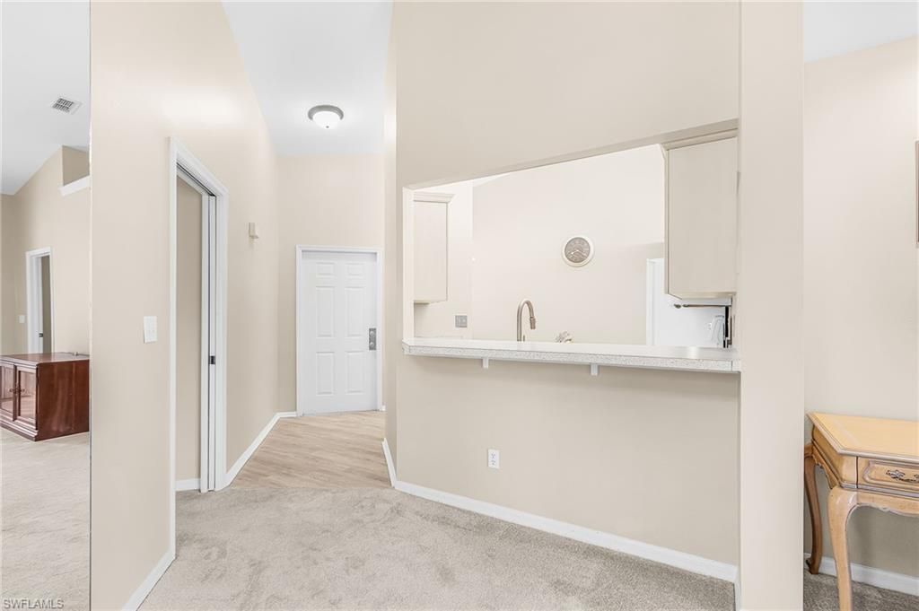 305 Robin Hood Cir , Unit 204, Naples, FL 34104 Photo