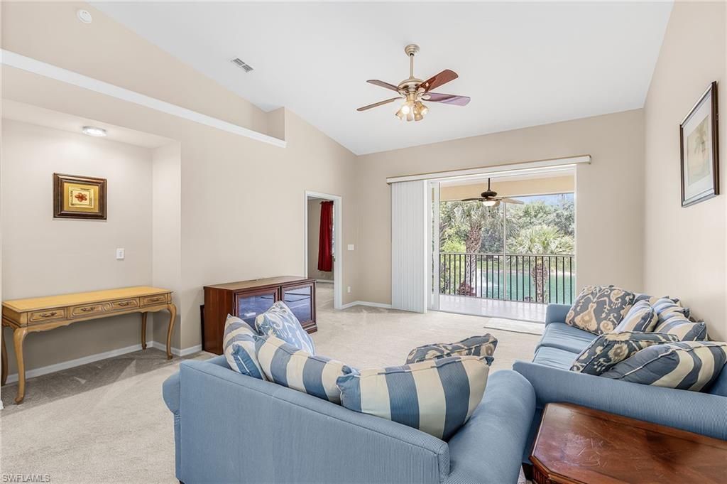305 Robin Hood Cir , Unit 204, Naples, FL 34104 Photo