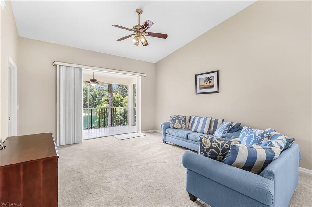 305 Robin Hood Cir , Unit 204, Naples, FL 34104 Photo