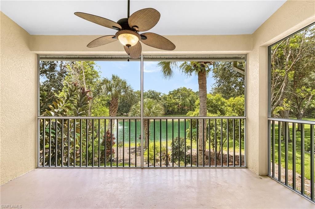 305 Robin Hood Cir , Unit 204, Naples, FL 34104 Photo