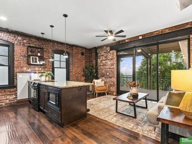 1117 S 10 Street, Unit 16, Omaha, NE 68108