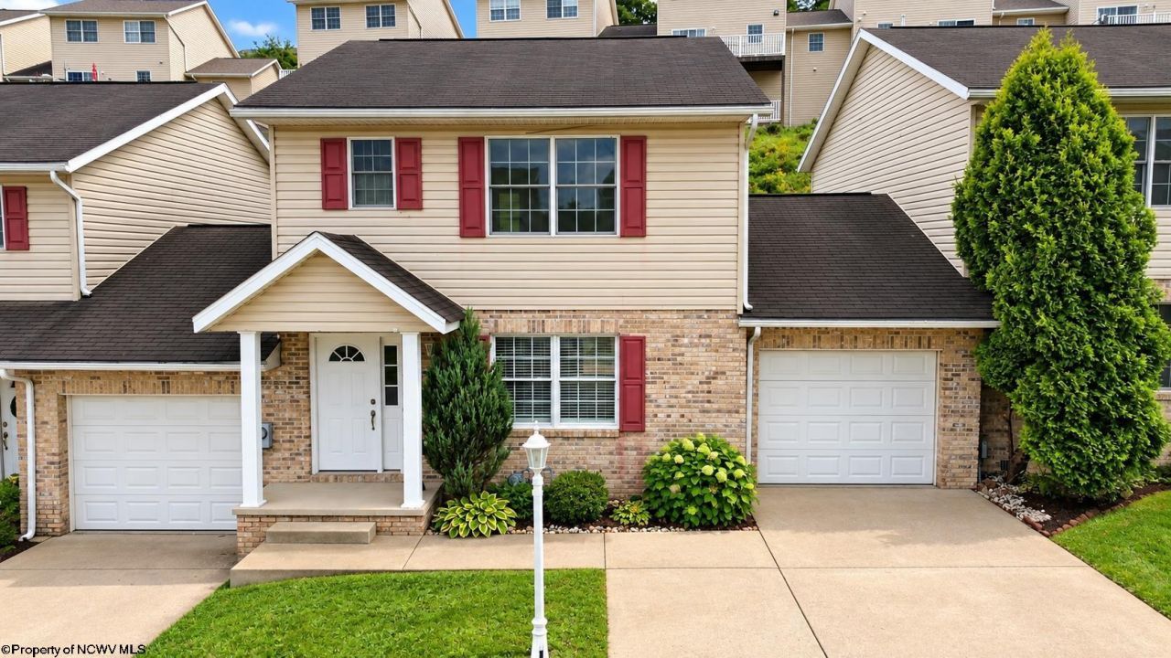 246 Donna Avenue, Morgantown, WV 26505 Main Photo