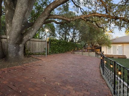 6929 Lisa Marie Way, Carmichael, CA 95608 Photo