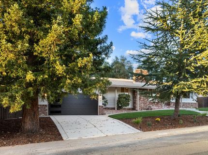 6929 Lisa Marie Way, Carmichael, CA 95608 Photo