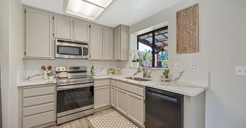 132 Placer Mine Rd, Folsom, CA 95630 Photo
