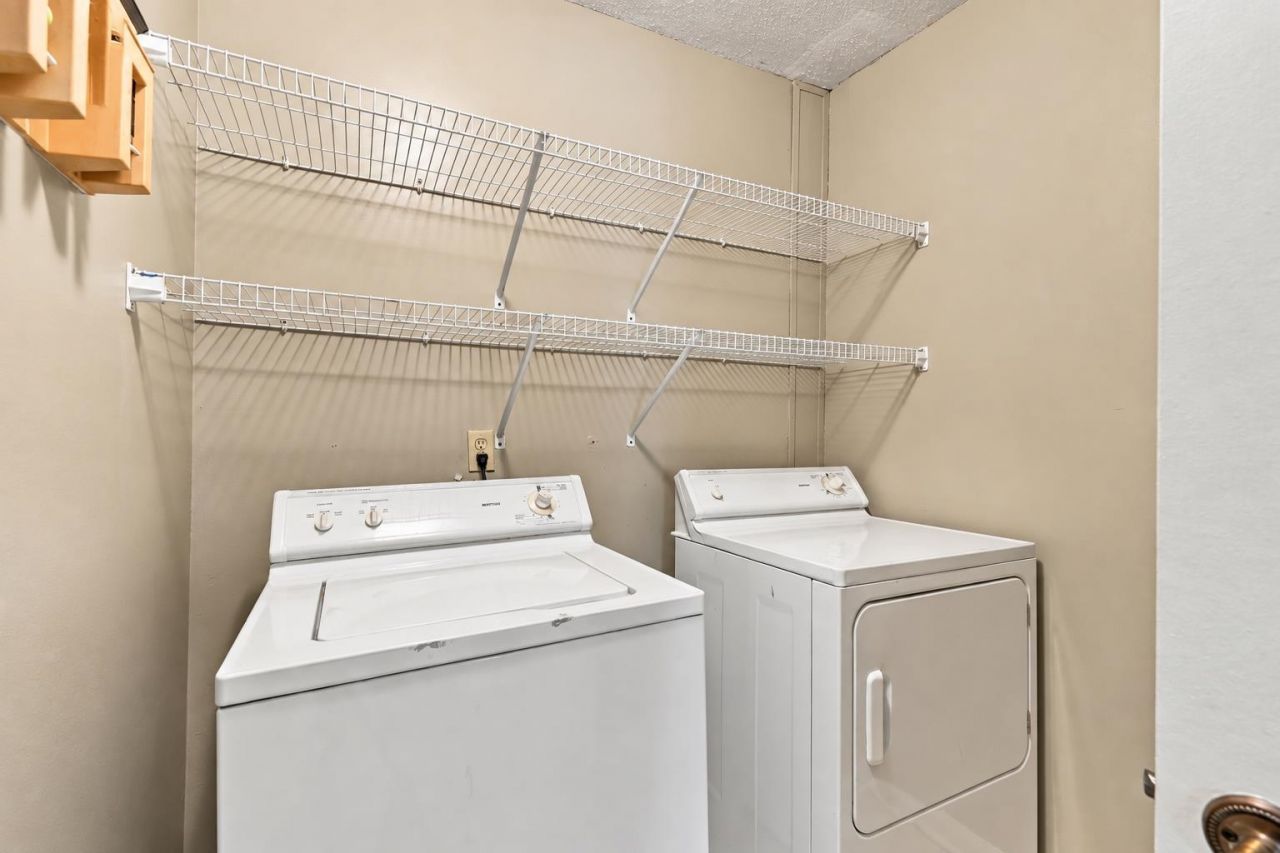 4396 Baldwin Ave. Photo 41