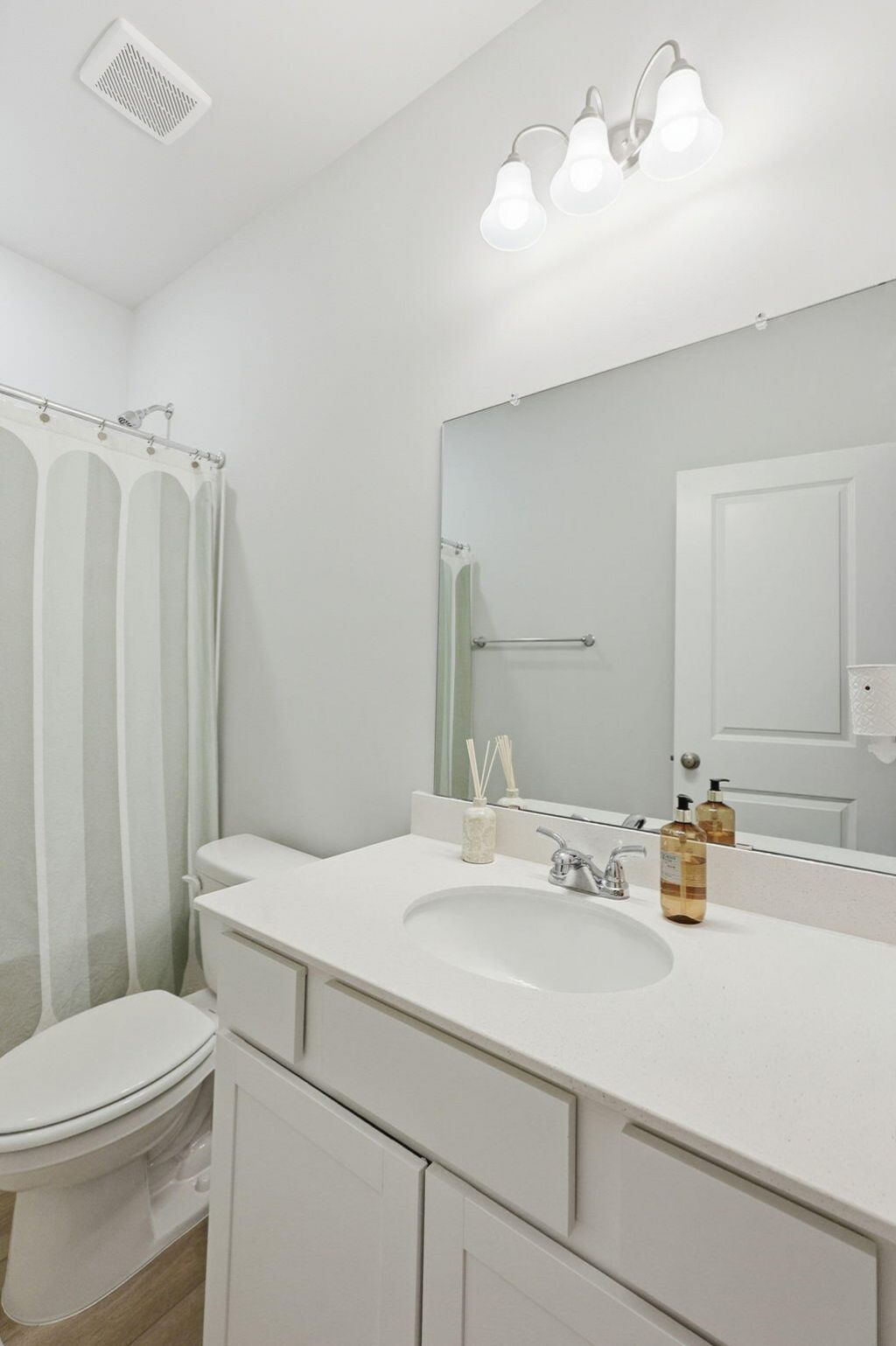 153 Casein Street Photo 33