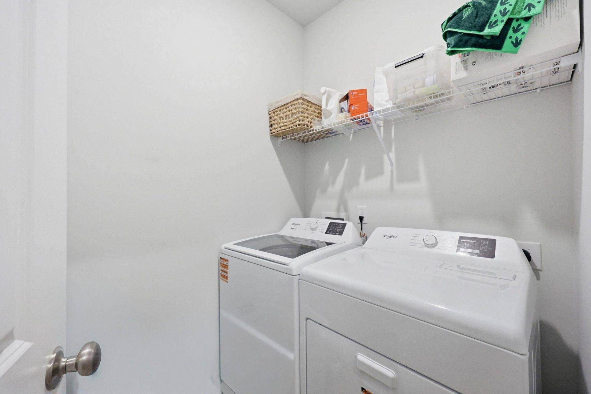 153 Casein Street Photo 37