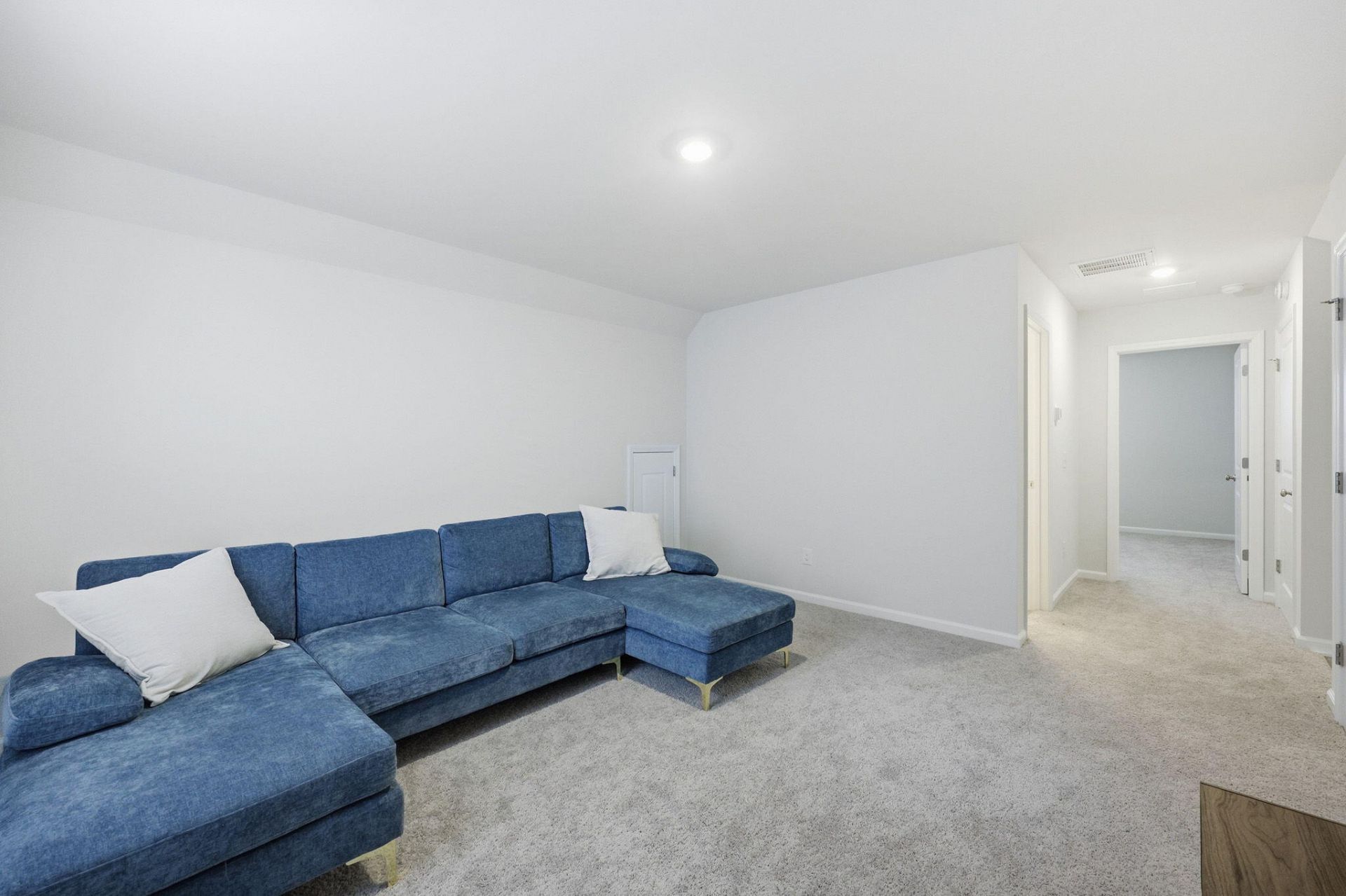 153 Casein Street Photo 40